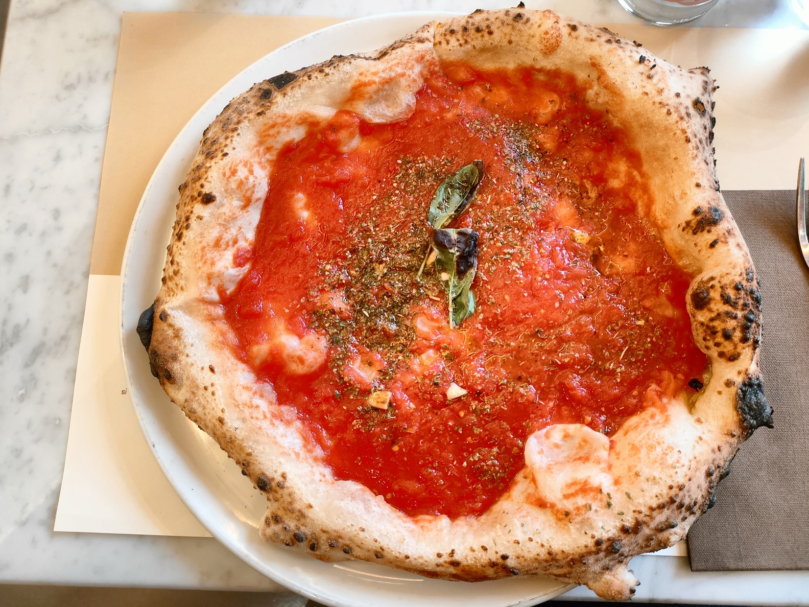 Pizza marinara da Peperino a Gorizia