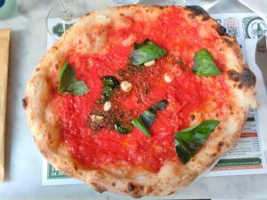 milano capuanos pizza marinara